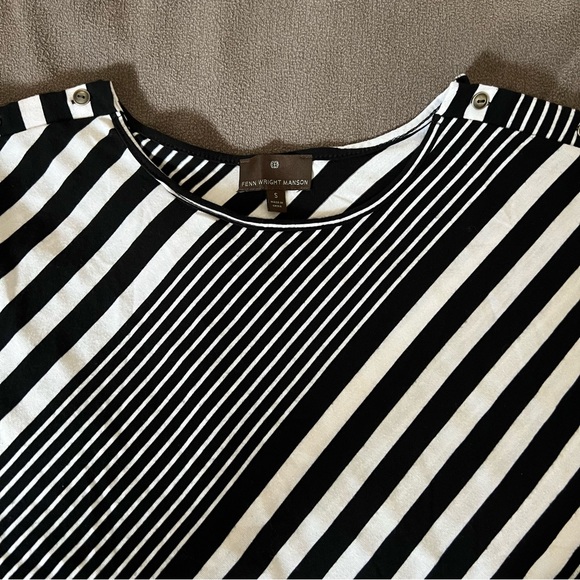 Fenn Wright Manson Black and White Striped Fitted Blouse Size Small - Picture 6 of 7